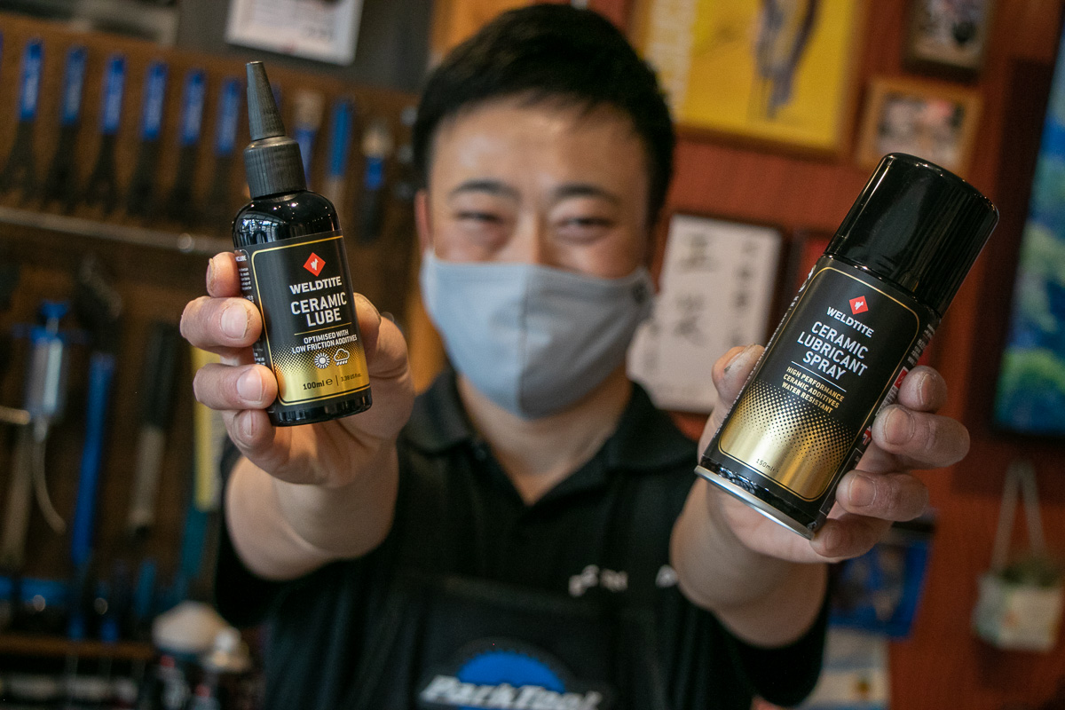 下田店長イチオシのセラミックルブ&スプレー 軽い走行感と耐久性を両立しているという