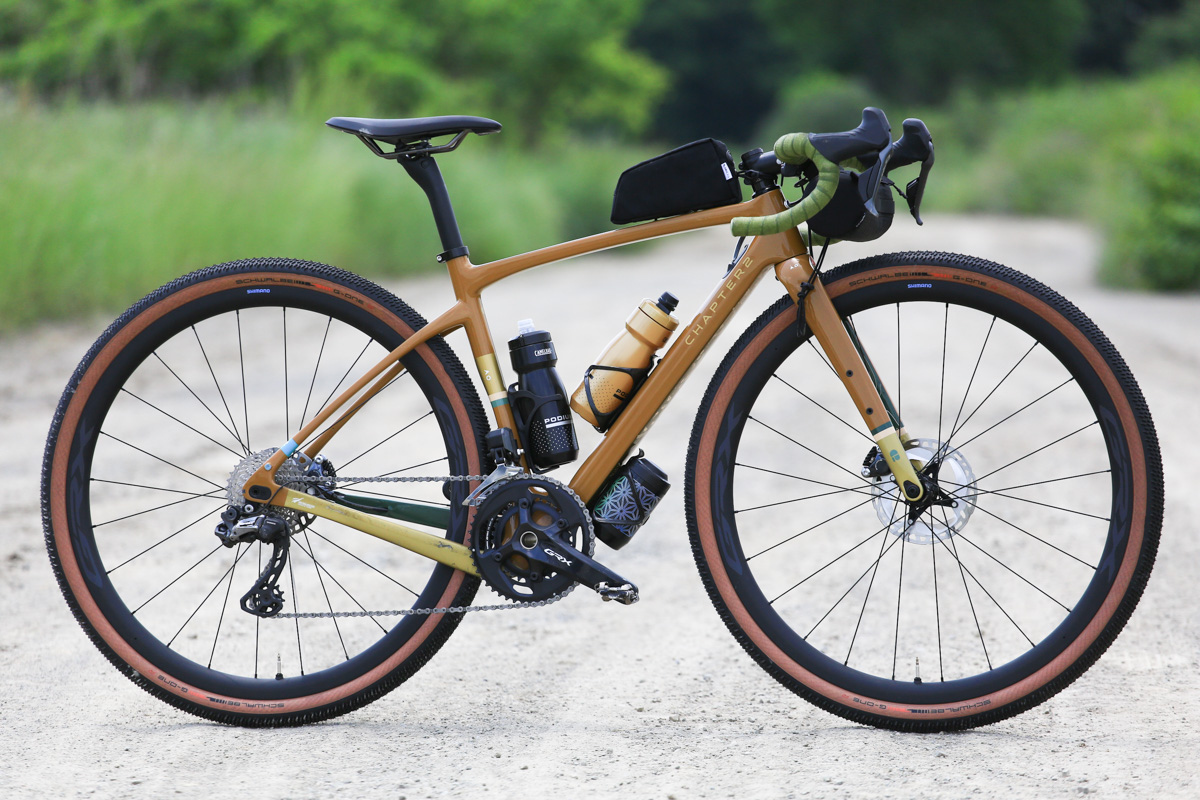 Unbound Gravelで綾野が乗ったChapter2AO シマノGRX Di2+WH-RX870カーボンホイール仕様だ