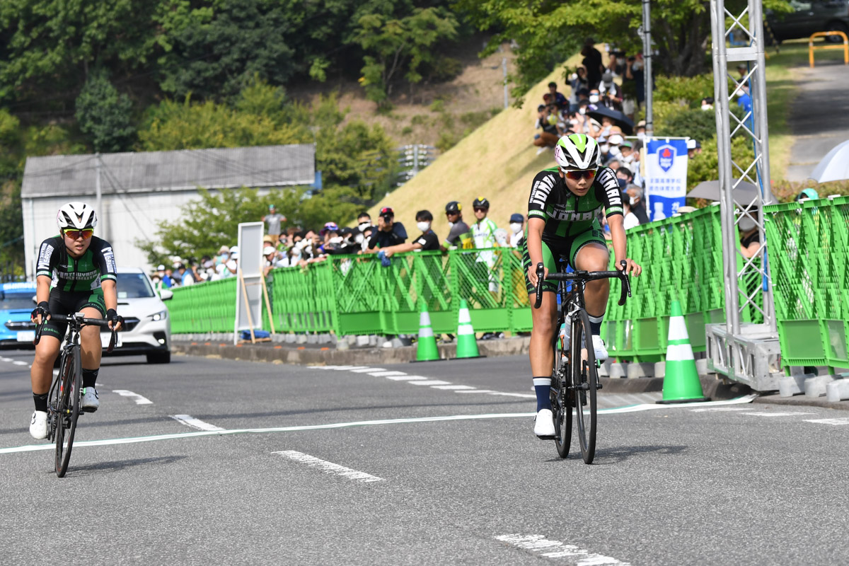 女子 垣田真穂(松山学院高校)がインターハイロード2連覇