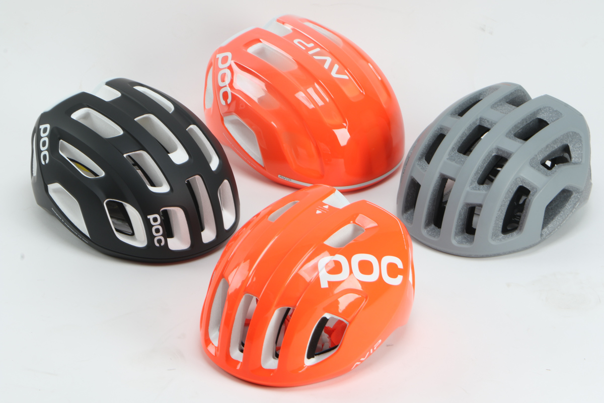 POC Ventralシリーズ(手前:Ventral、右:Ventral LITE、左:Ventral AIR、奥:Ventral TEMPUS)