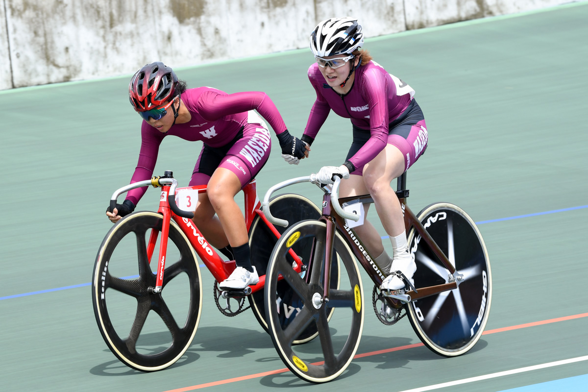 女子マディソン3位 早稲田大学(池上、大蔵)