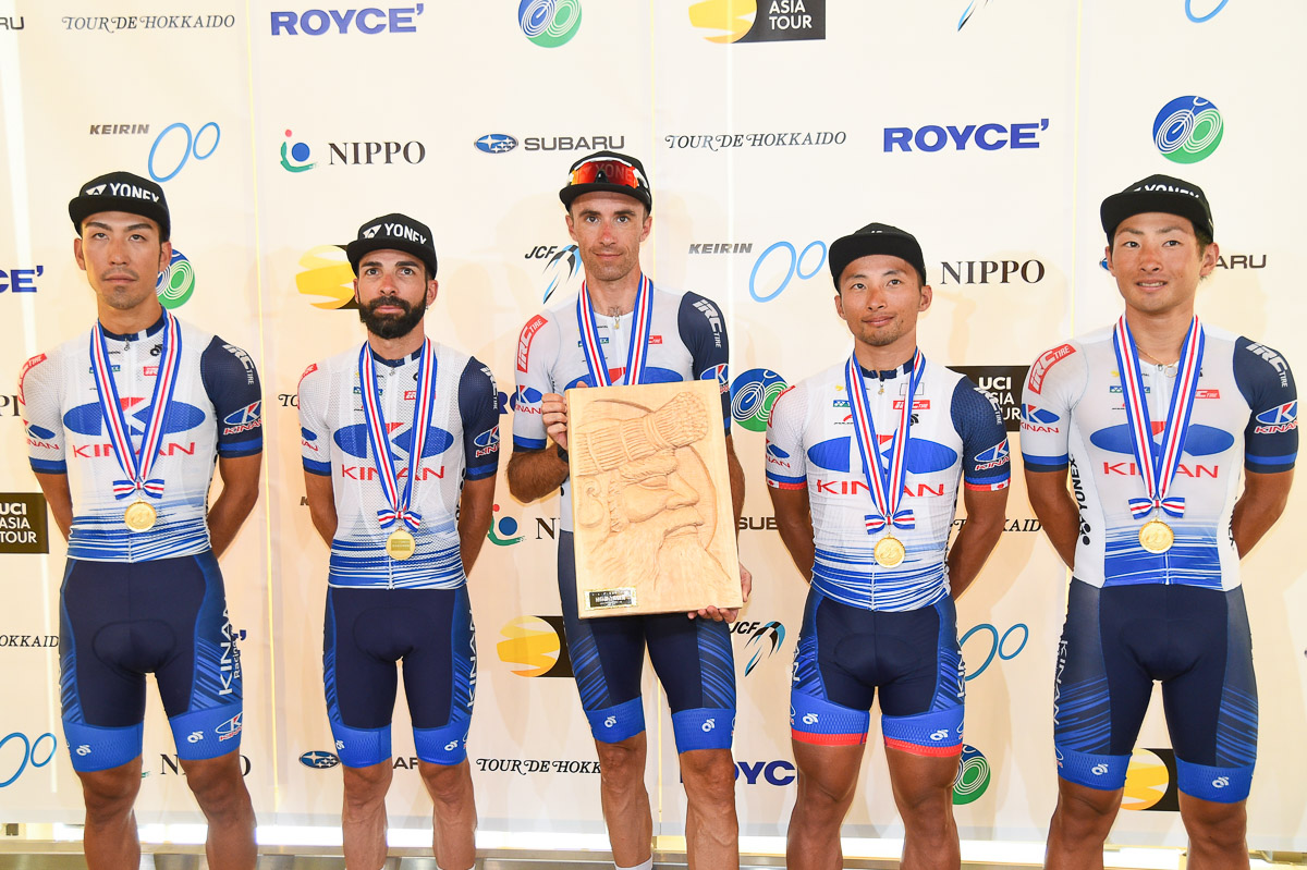 チーム総合優勝 キナンレーシングチーム