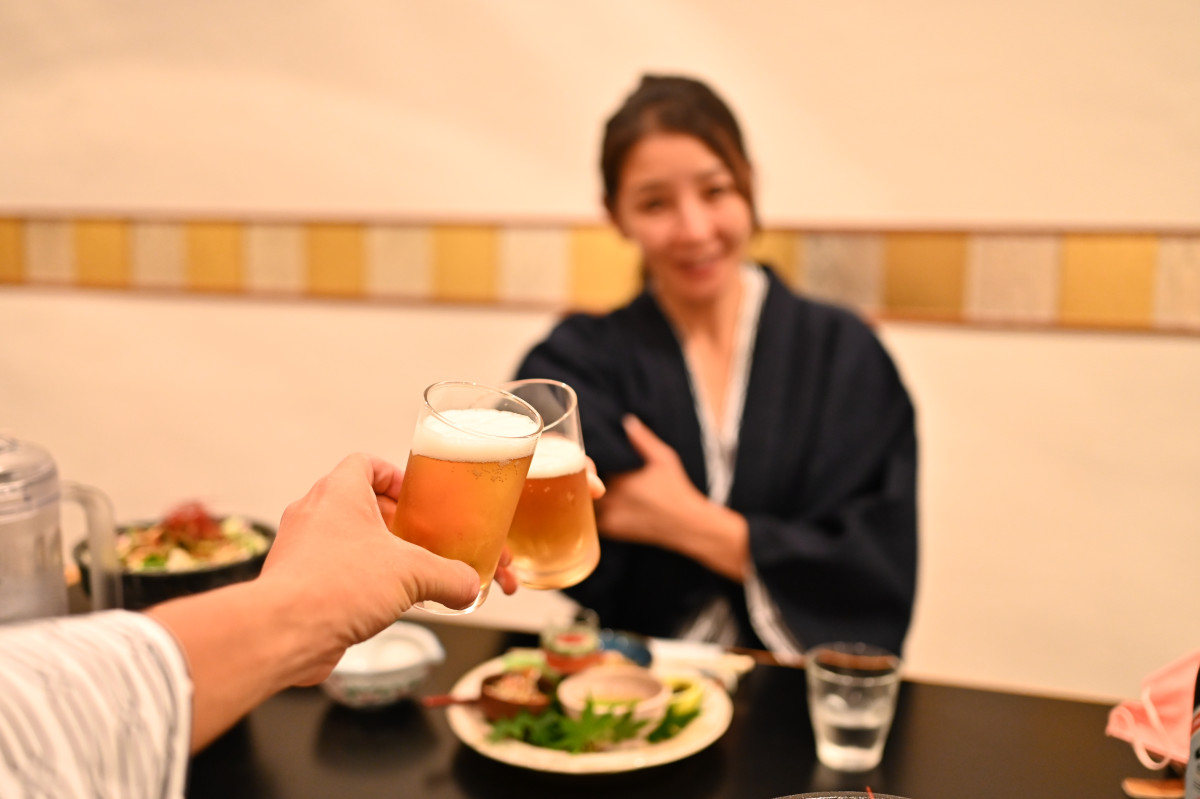 ホテルでもビールで乾杯!ホテルの美味しい夕食もおすすめ