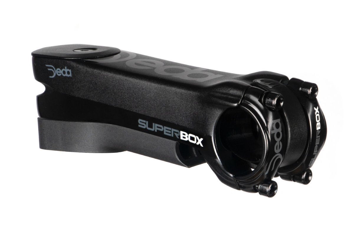 デダ・エレメンティ SUPERBOX DCR
