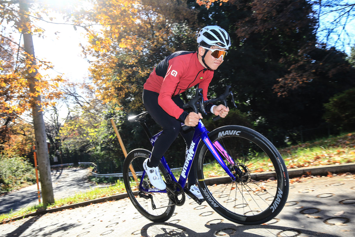 「正直、レースで使いたくなる。高水準にまとめ上げれらたレーシングバイク」高木三千成(シクロワイアード編集部)