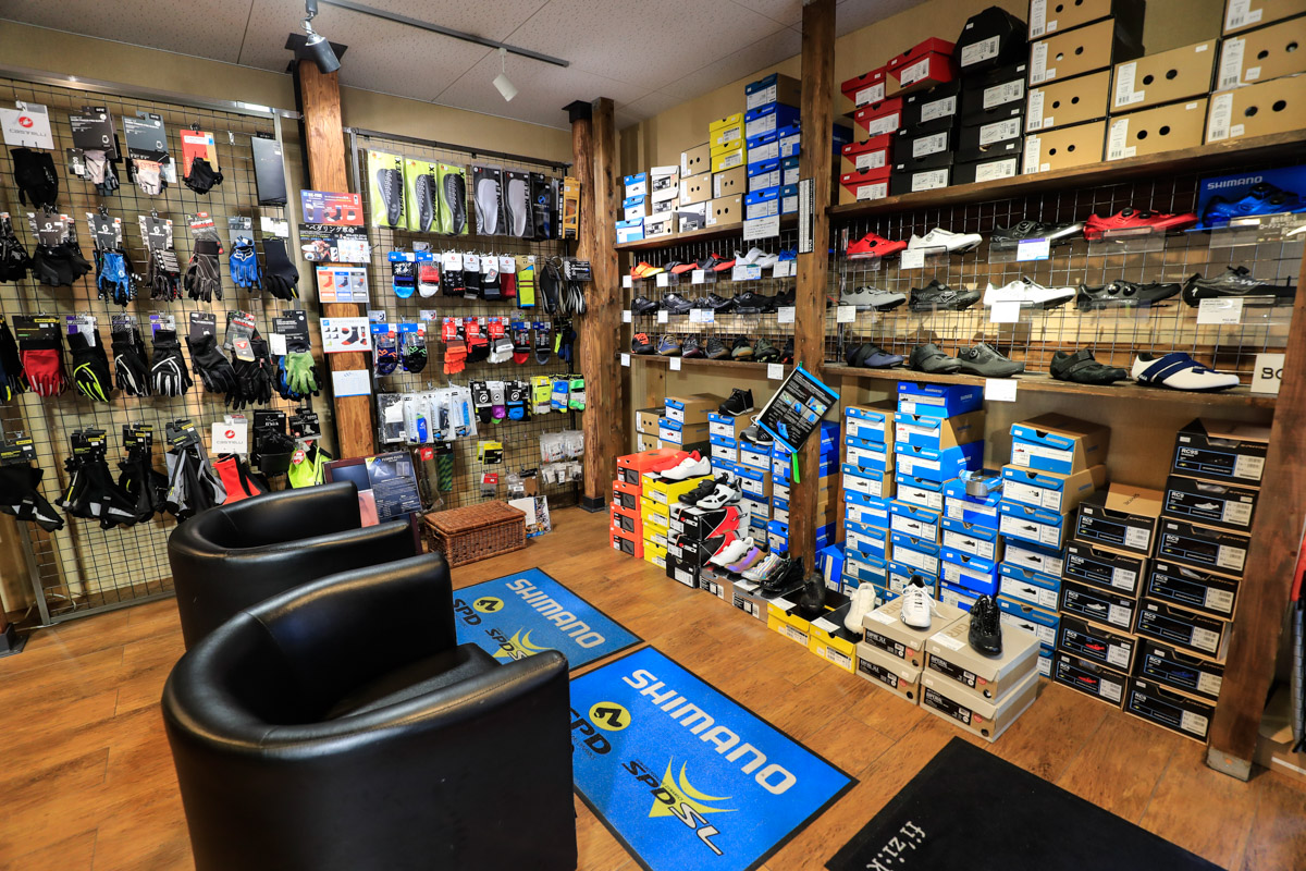 シューズの品揃えが豊富なフィッティングスペース