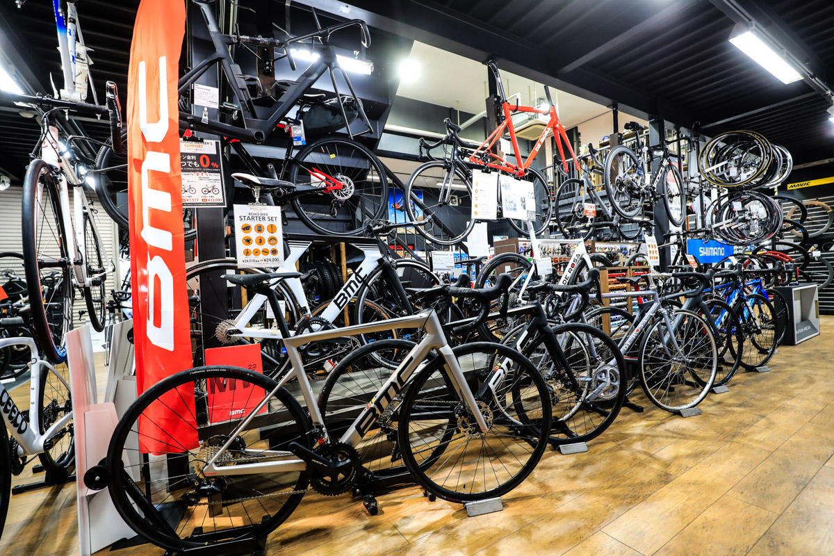 BMC、デローザ、コルナゴなど人気のヨーロッパブランドも豊富だ